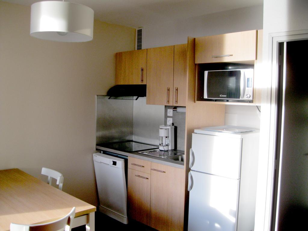 Vvf Super-Besse Auvergne Sancy Room photo